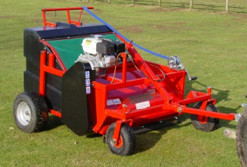 Equestrian Powered Brush \ Poo Picker